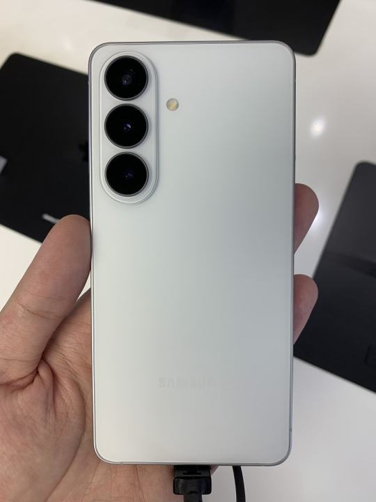 Samsung Galaxy S26 — illustrative product photograph
